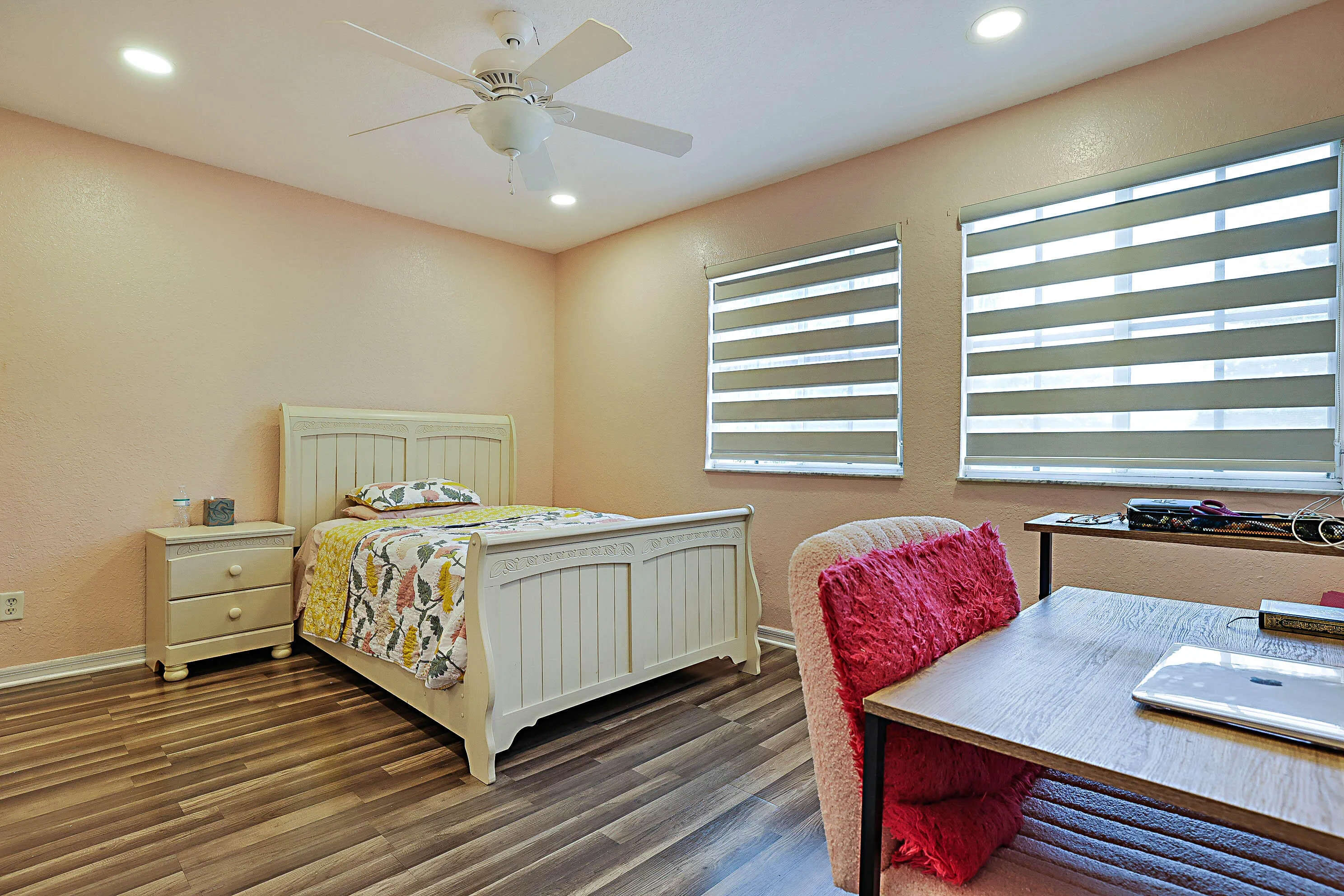 6401 SW 195th Ave -27