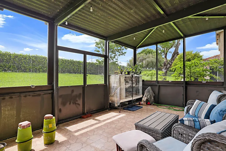 6401 SW 195th Ave -32