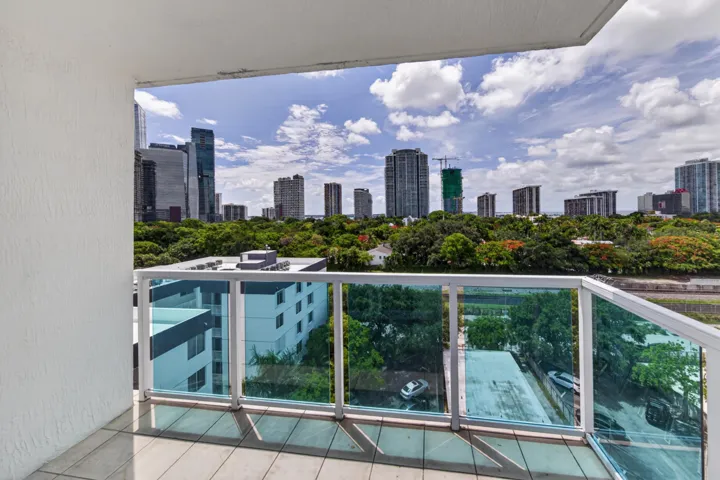 Brickell Skyline Views
