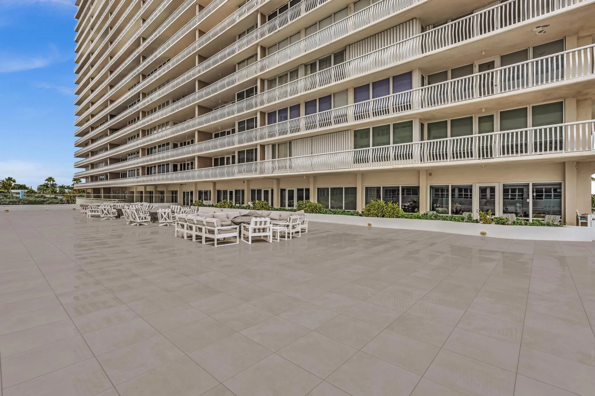 Large Mezzanine for social gatherings