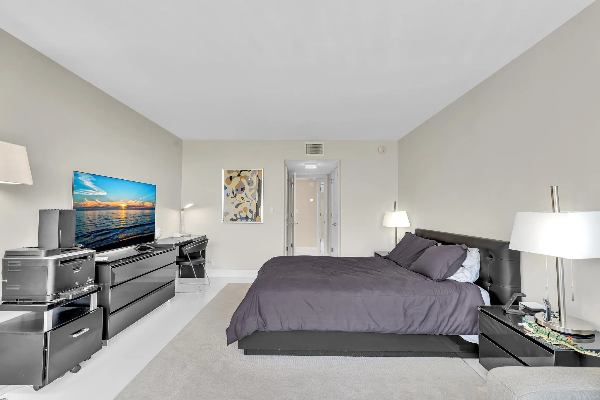 Guest Suite has 2 Walk in Closets too!
