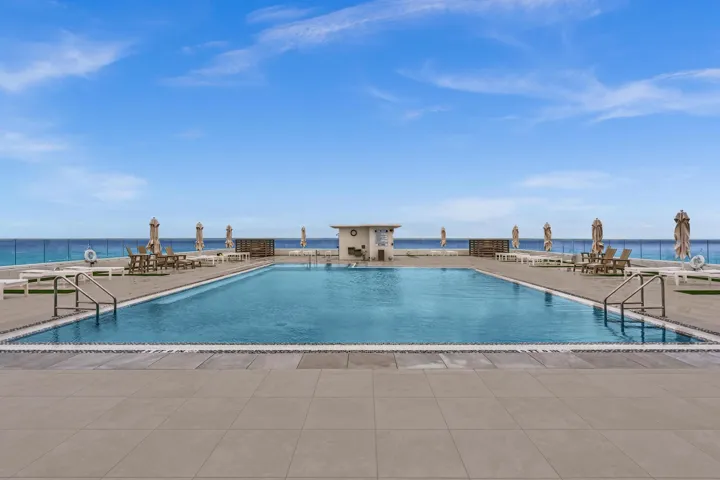 Rooftop Pool