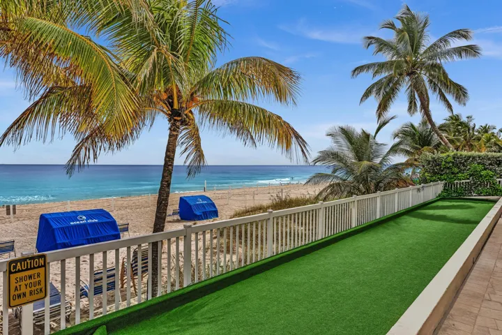 Beach Patio with Bocceball Court