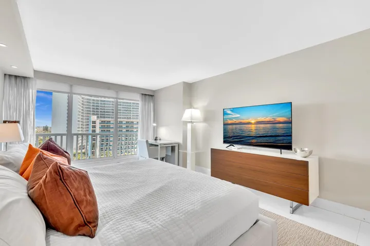 Large Master Suite