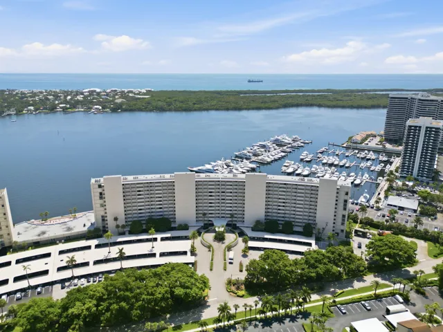 SE gorgous view inc, ocean.