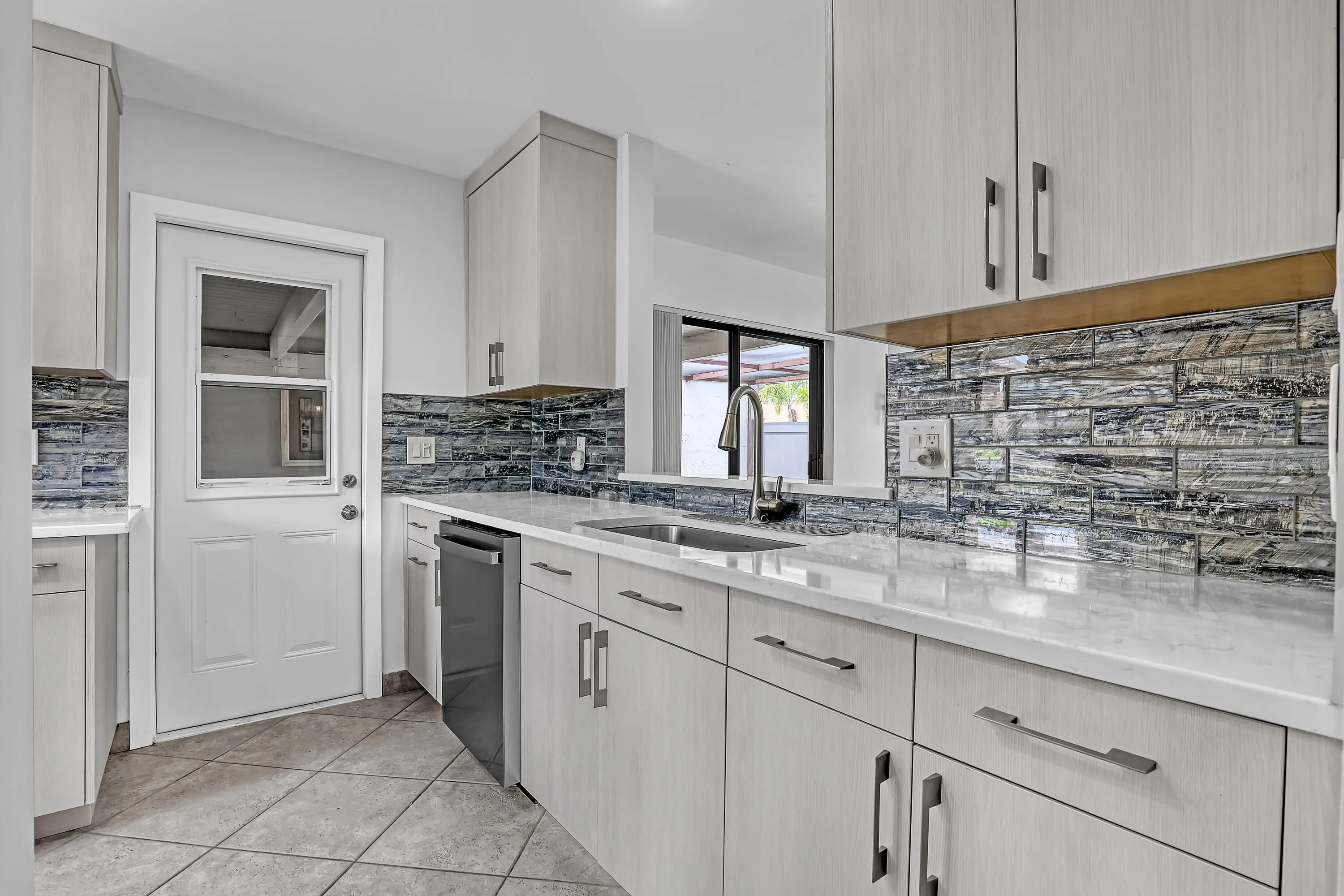 14735 Wildflower (13)