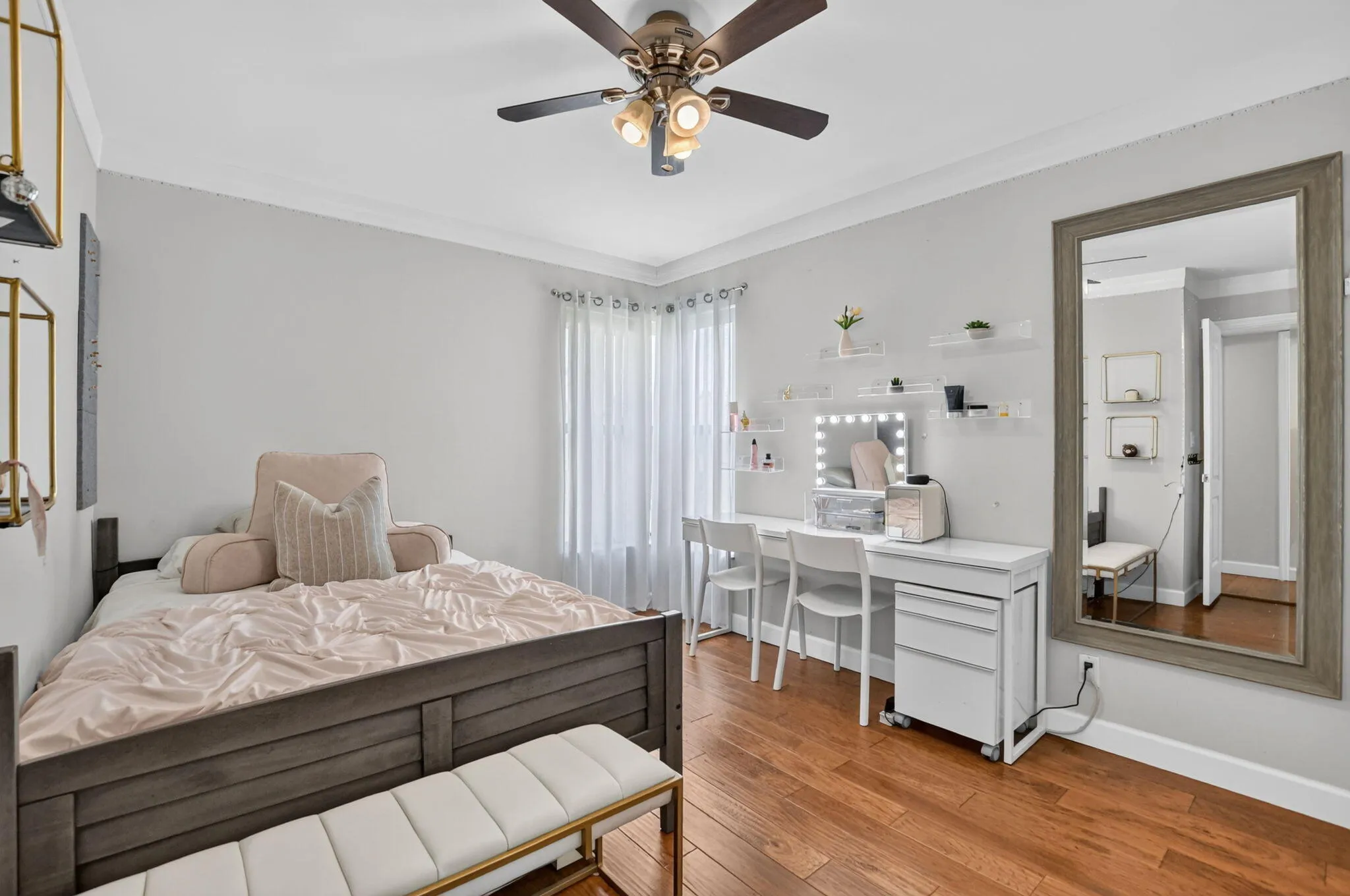 Roomy Secondary Bedroom
