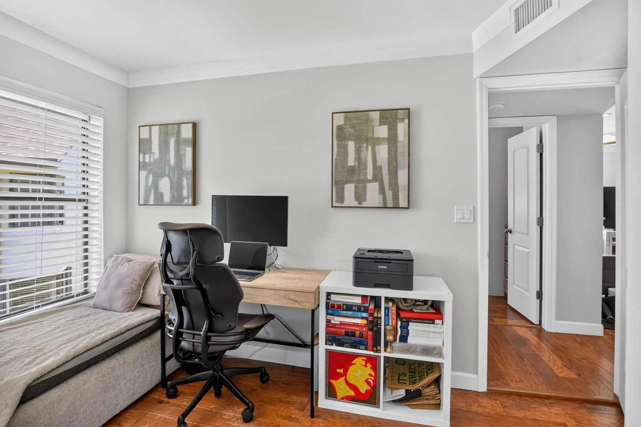 Ample Size for In-home Workspace