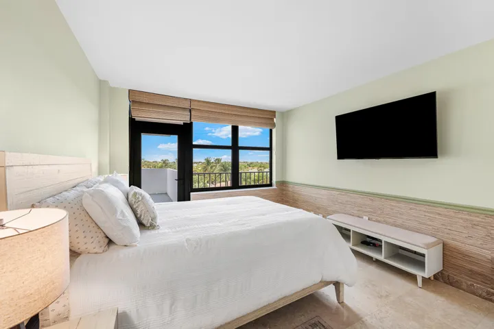 secondary bedroom