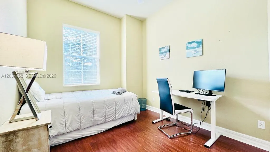 Property photo 31