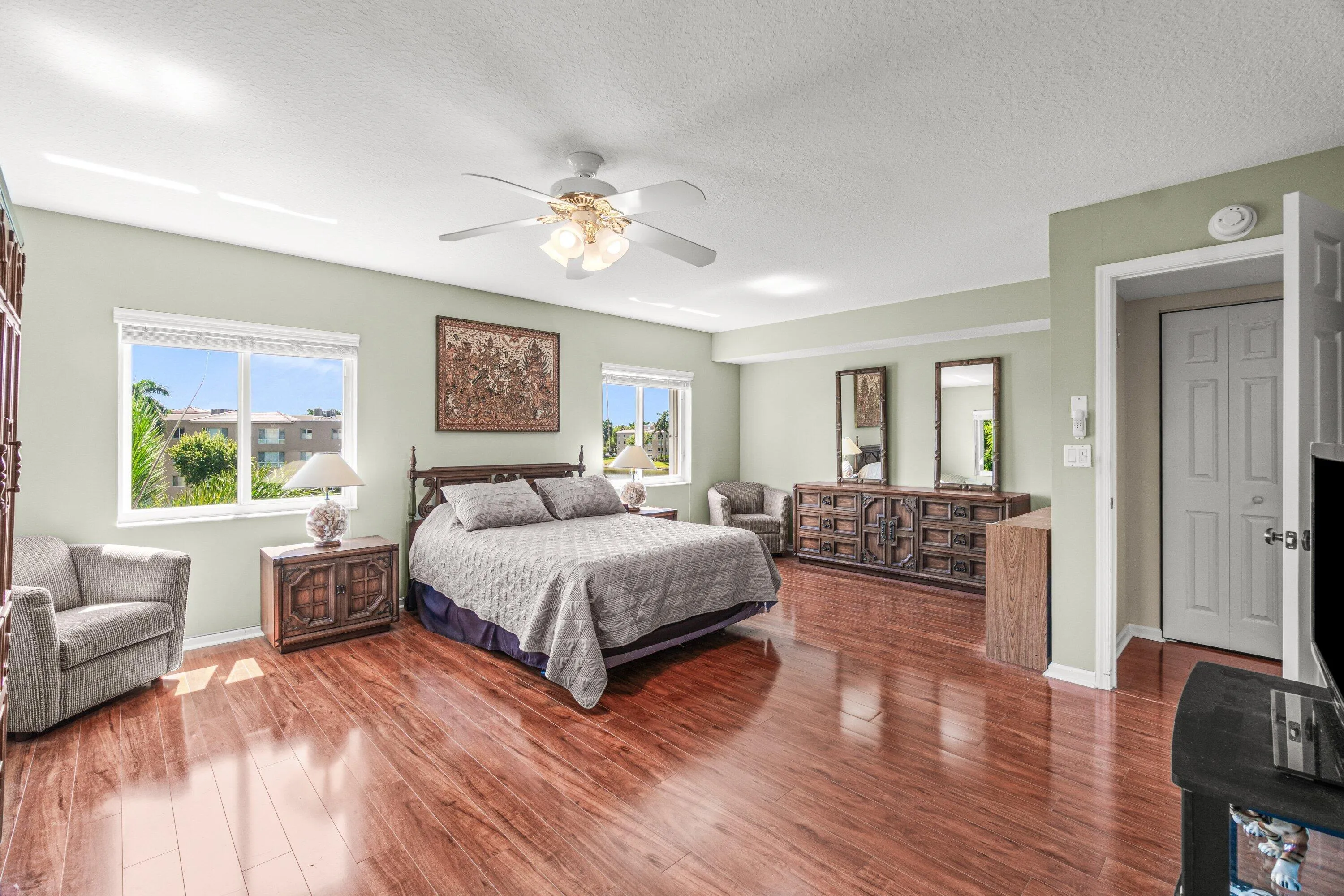 primary suite
