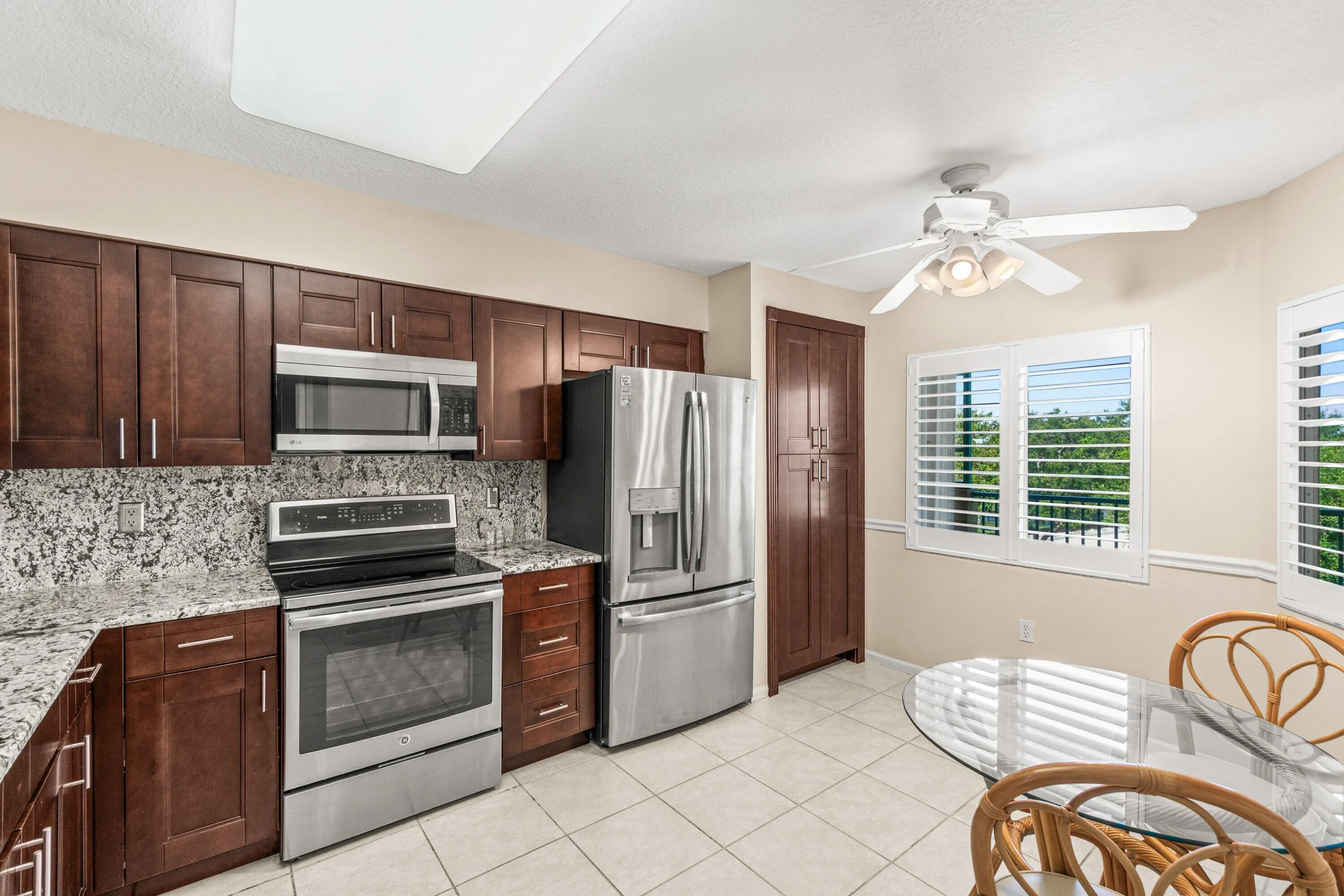 chef's kitchen