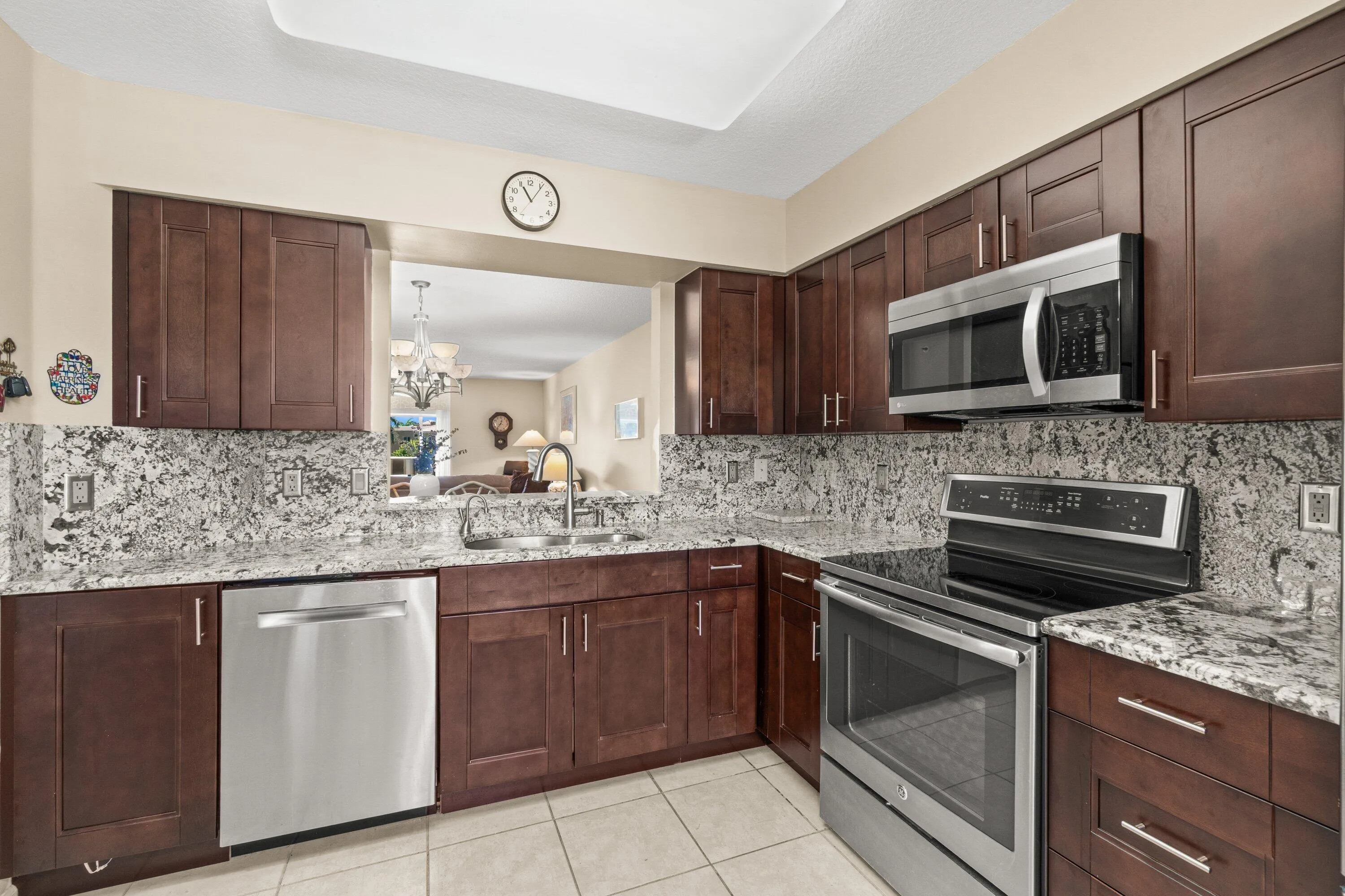 chef's kitchen