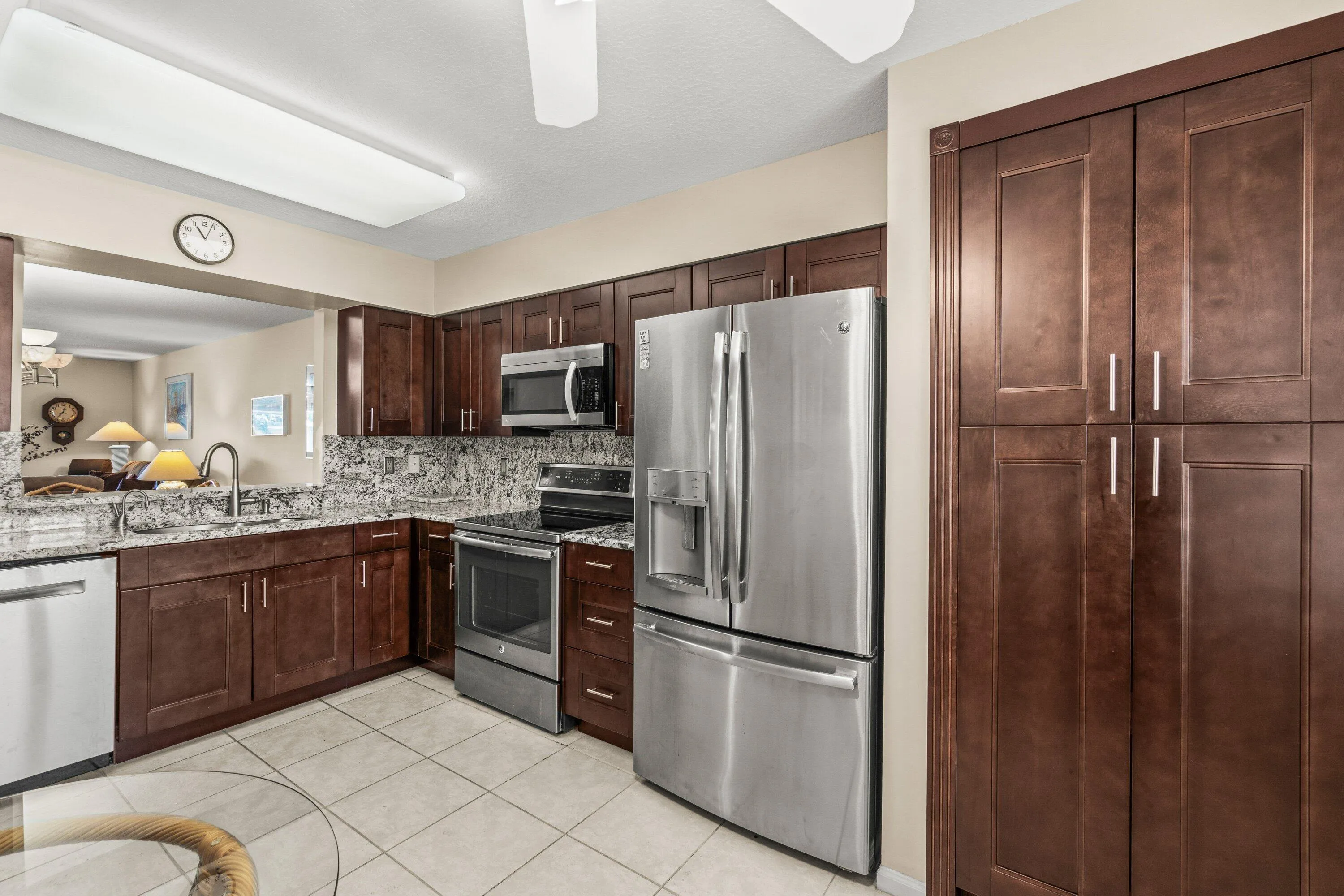 chef's kitchen