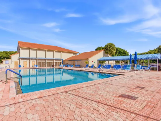 Clubhouse Pool 1