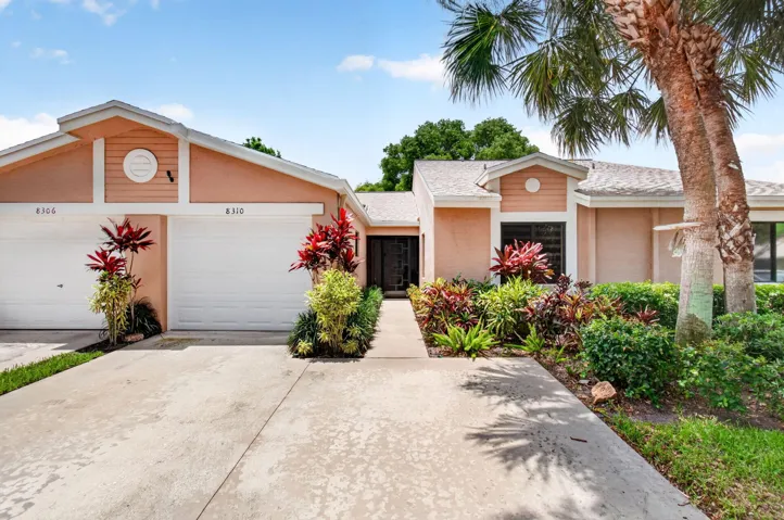 8310 Springlake