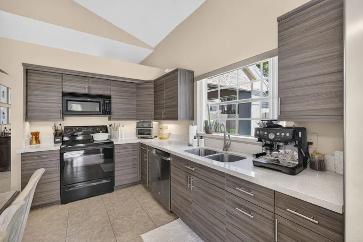 30-web-or-mls-5D1A9671