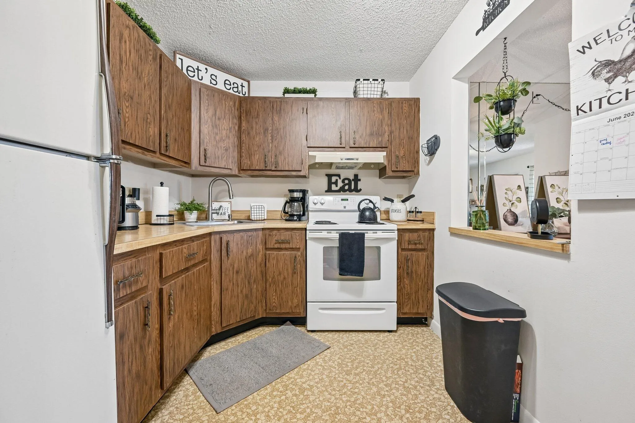 10-web-or-mls-Whispering Pine Way C-2-S1