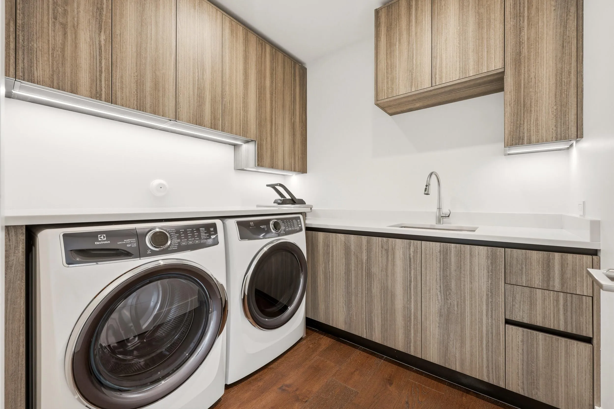 2nd Floor Laundry Room