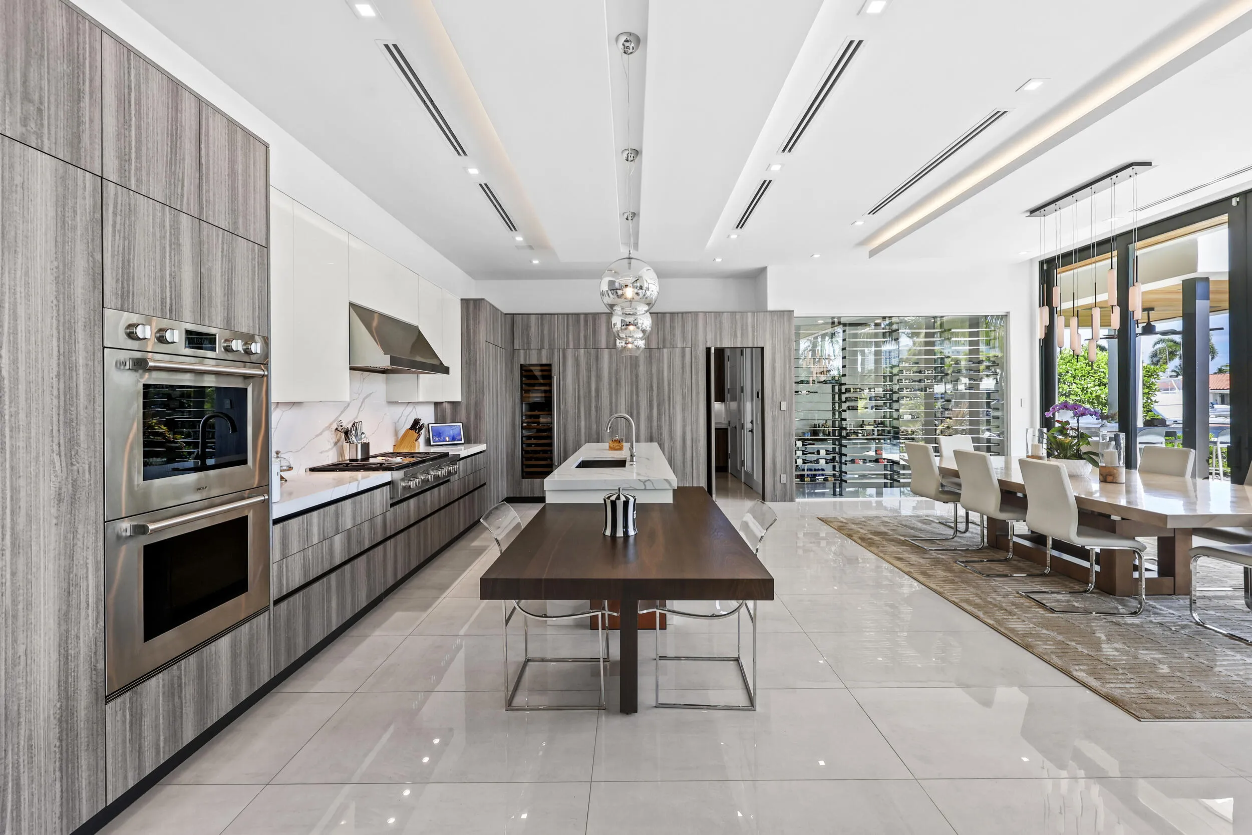 Italkraft Chef Kitchen. Sub Zero, Wolf & Dacor Appliances.