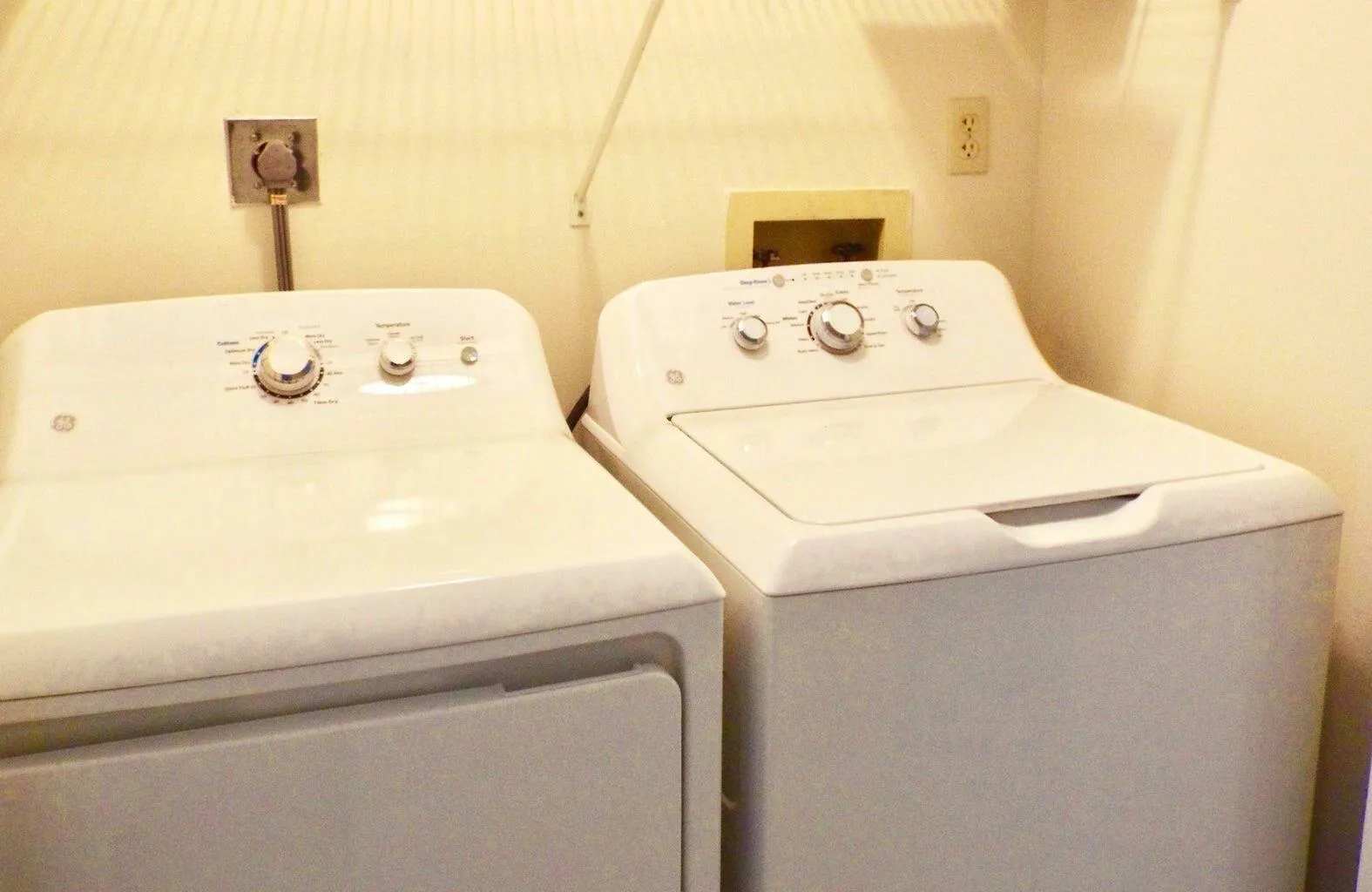 Washer / Dryer