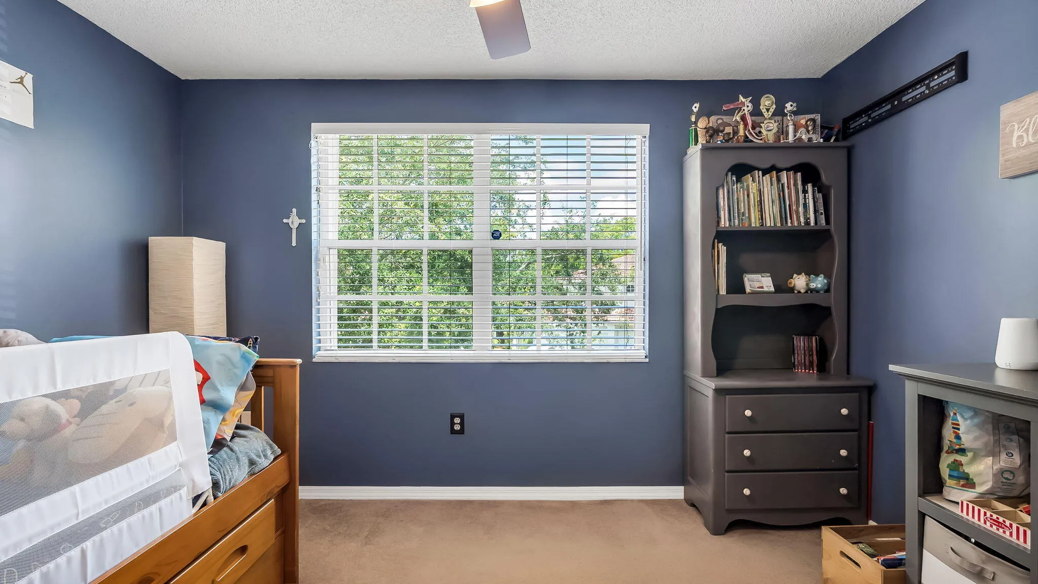 42-web-or-mls-44