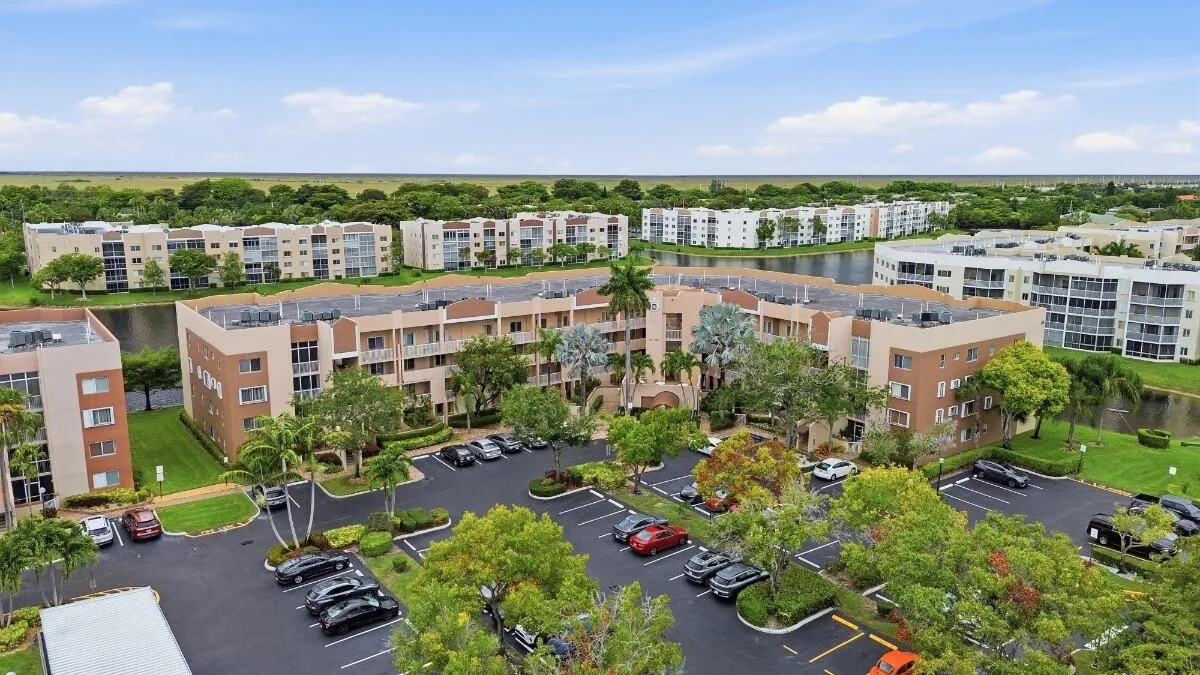 009_DJI_0309_autoremove_39845686_MLS