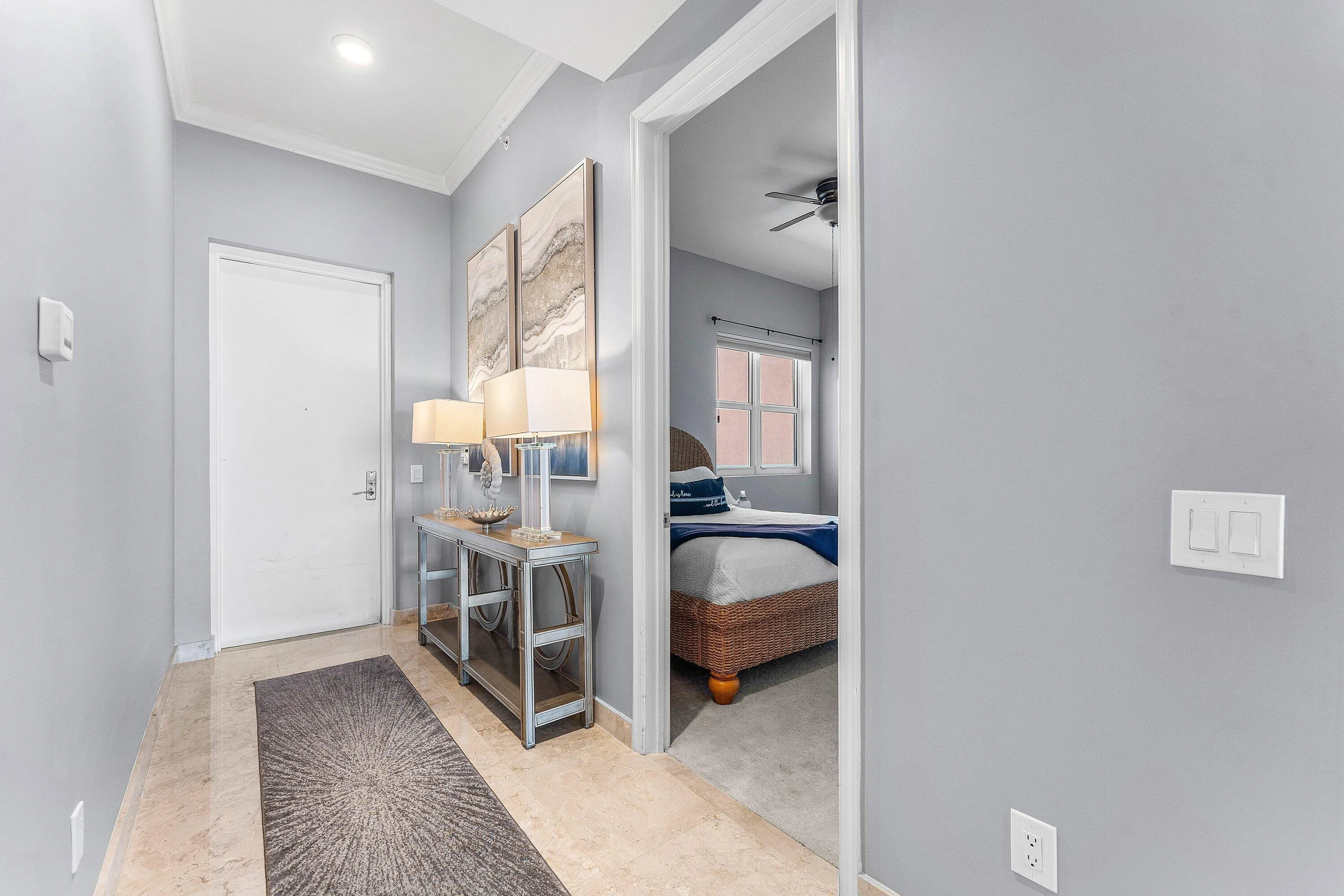 Foyer / Front Door