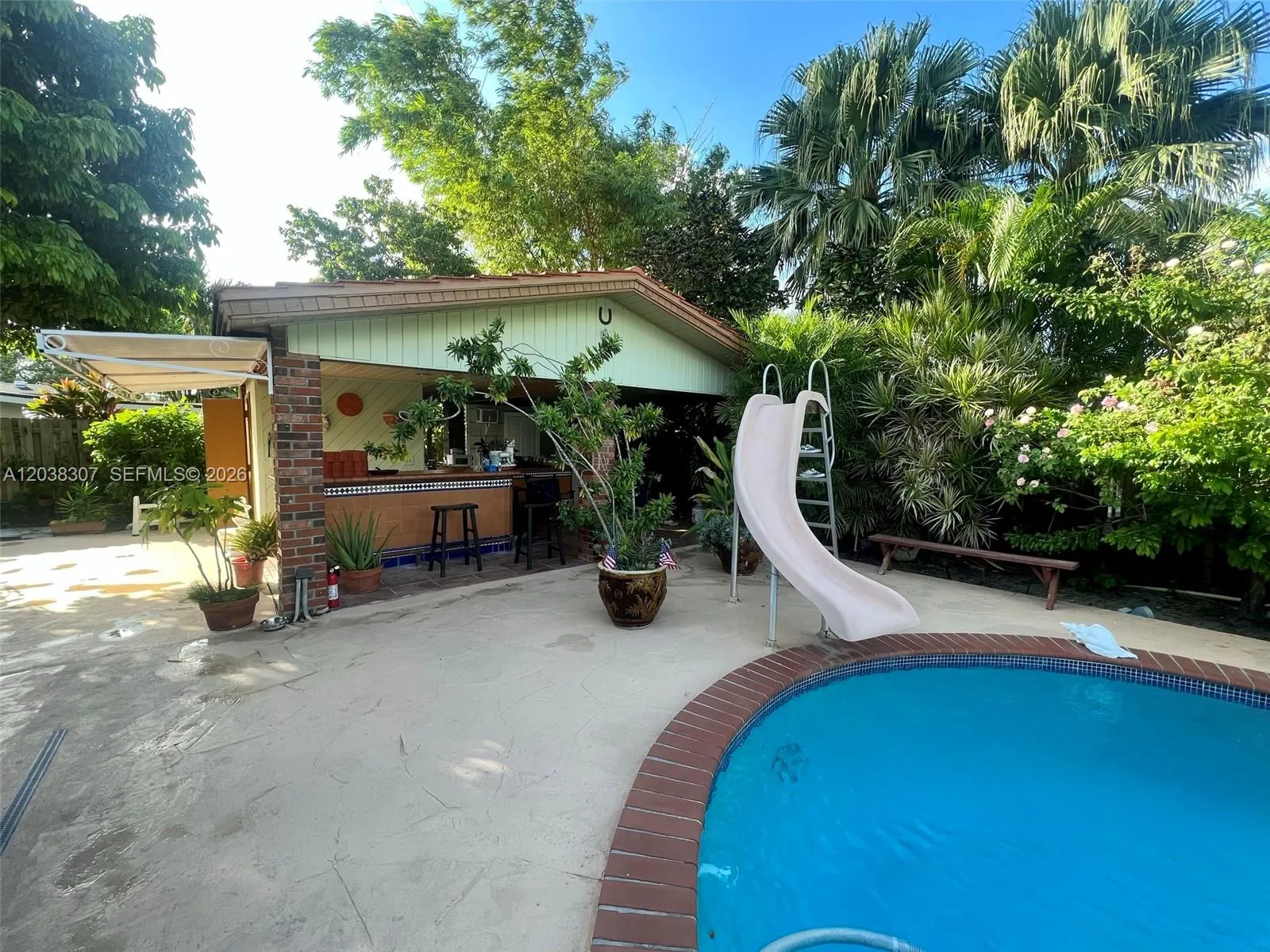 Property photo 44