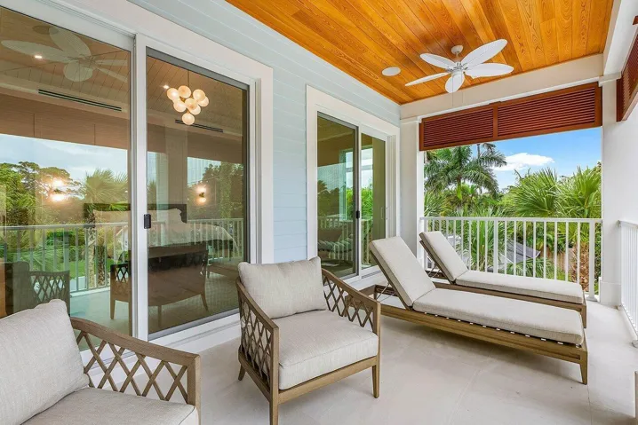 033-909BondWay-DelrayBeach-FL-33483-SMAL