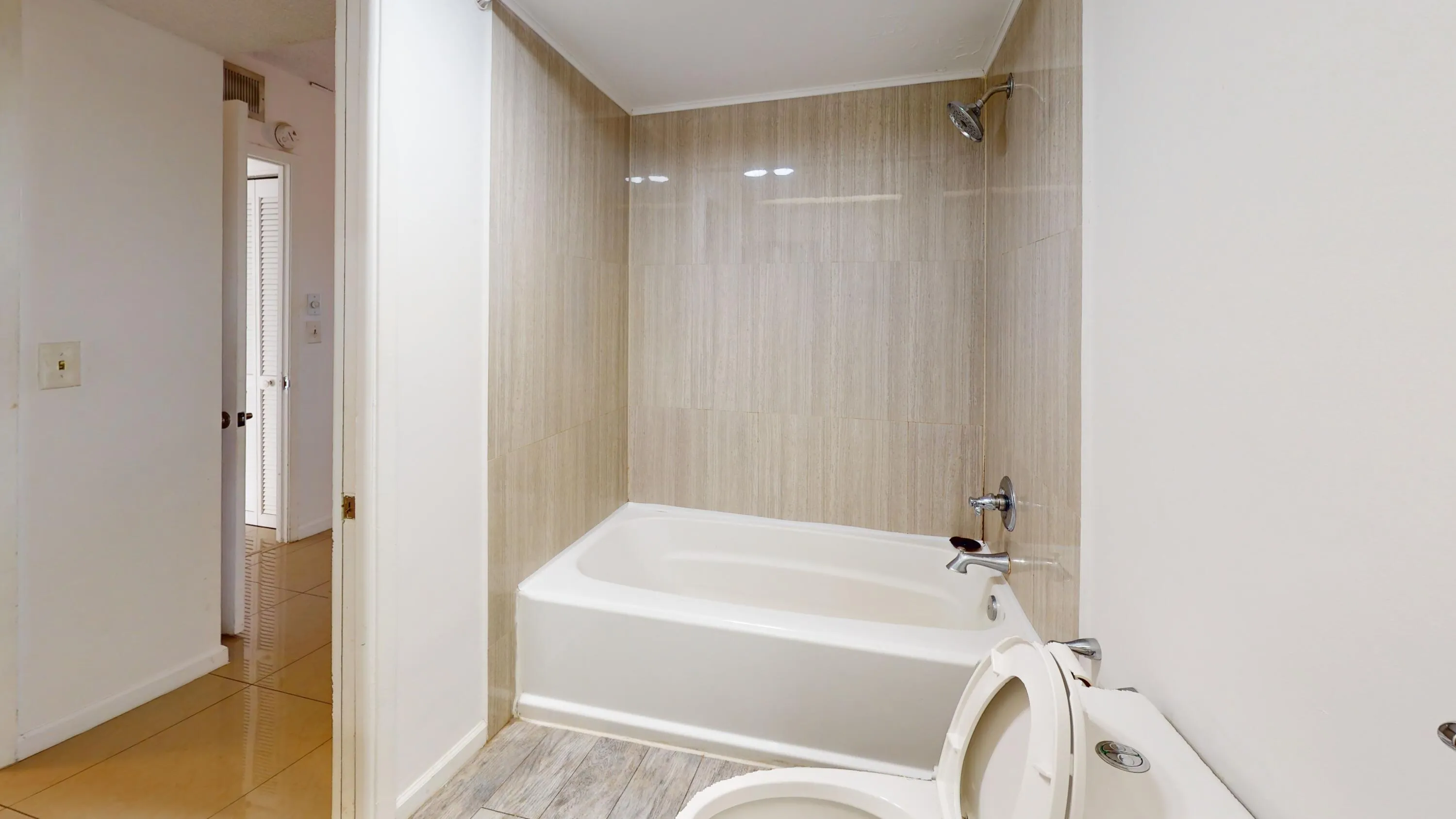 Bathroom (11)