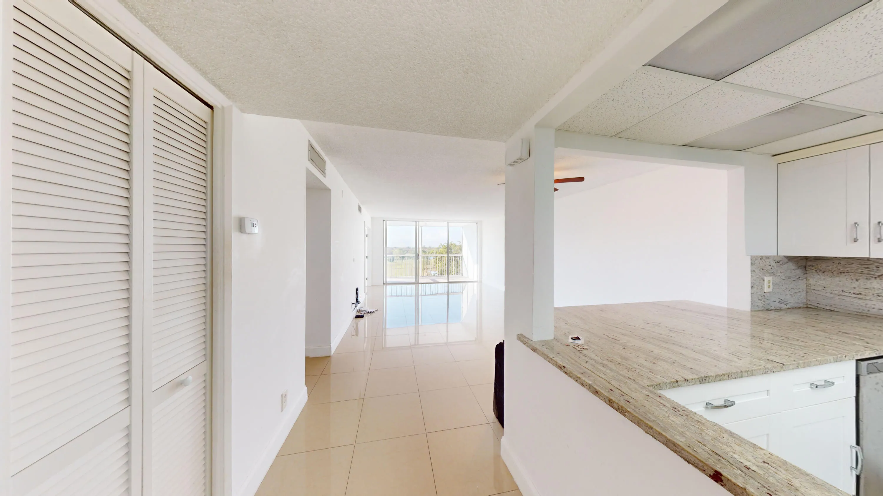 Kitchen (1)
