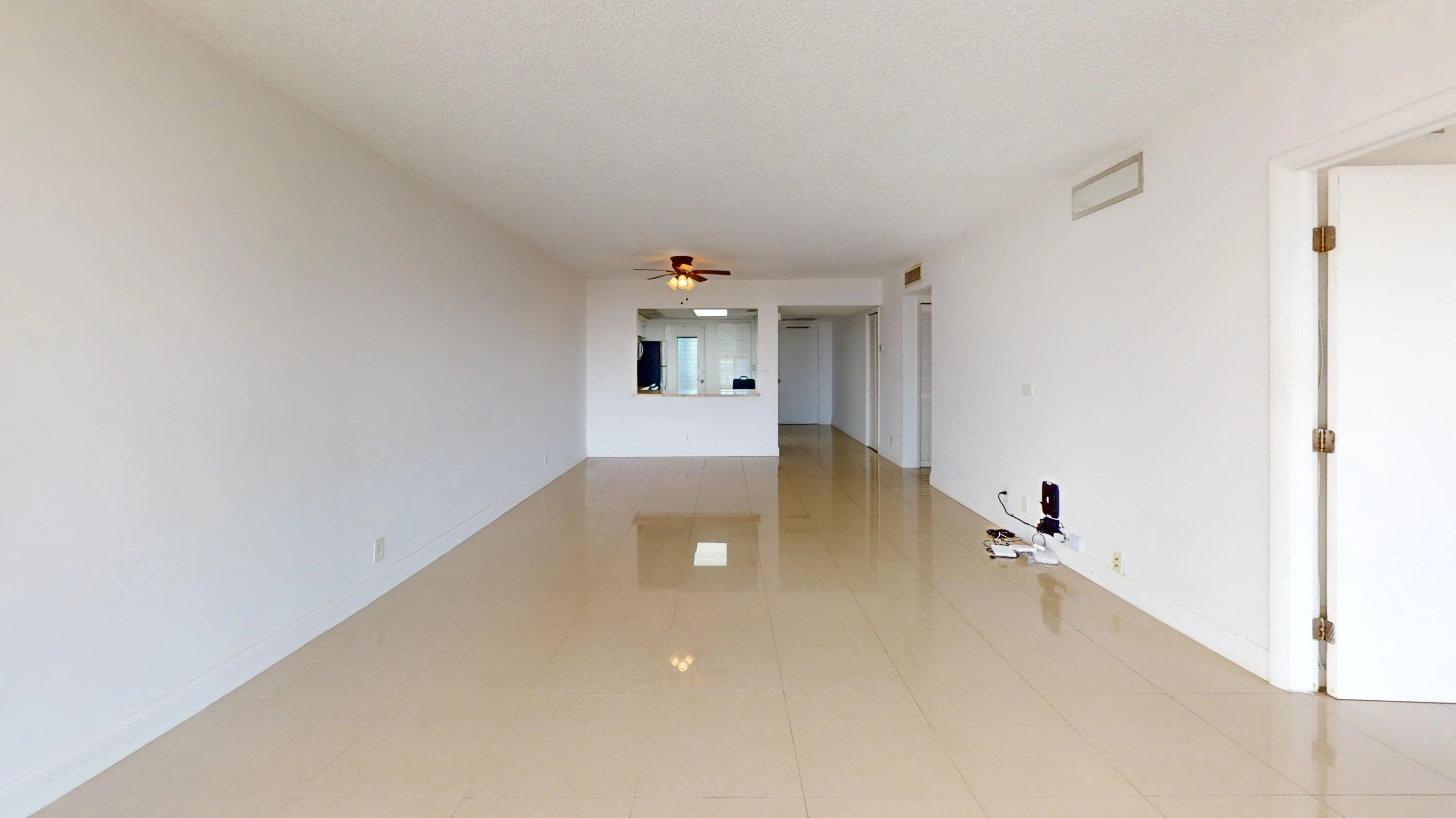 Living Room (12)