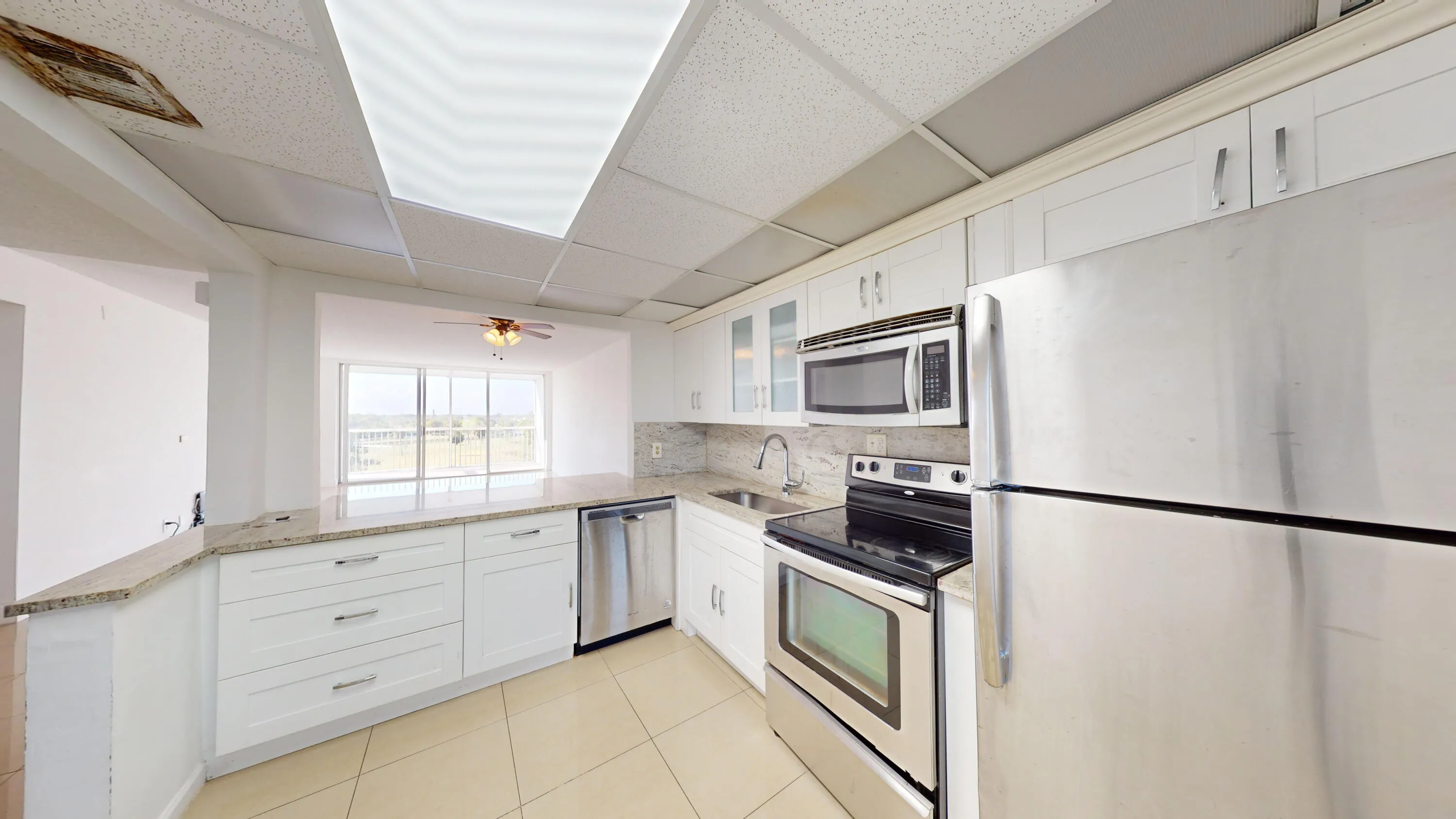 Kitchen (4)