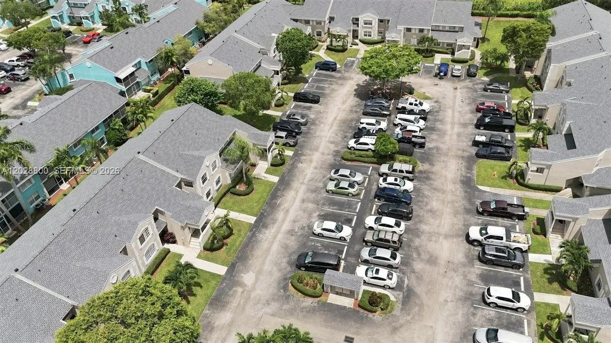 Property photo 300
