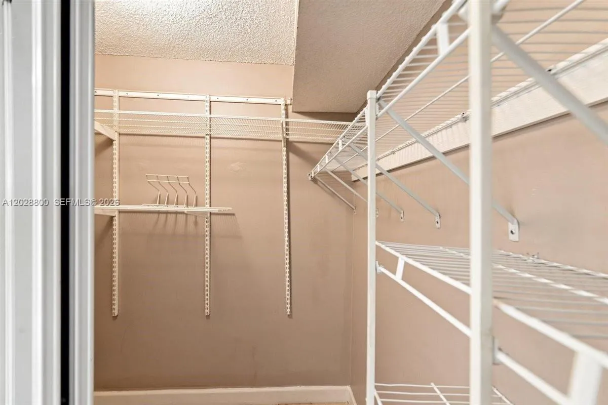 Property photo 178