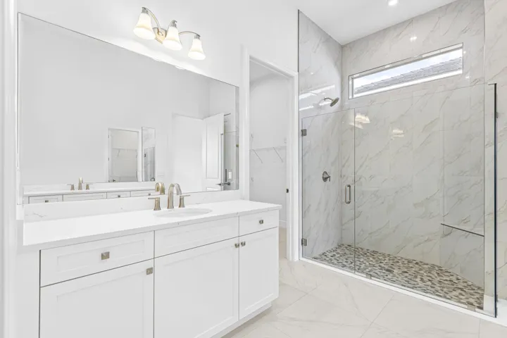 Owner's Bath