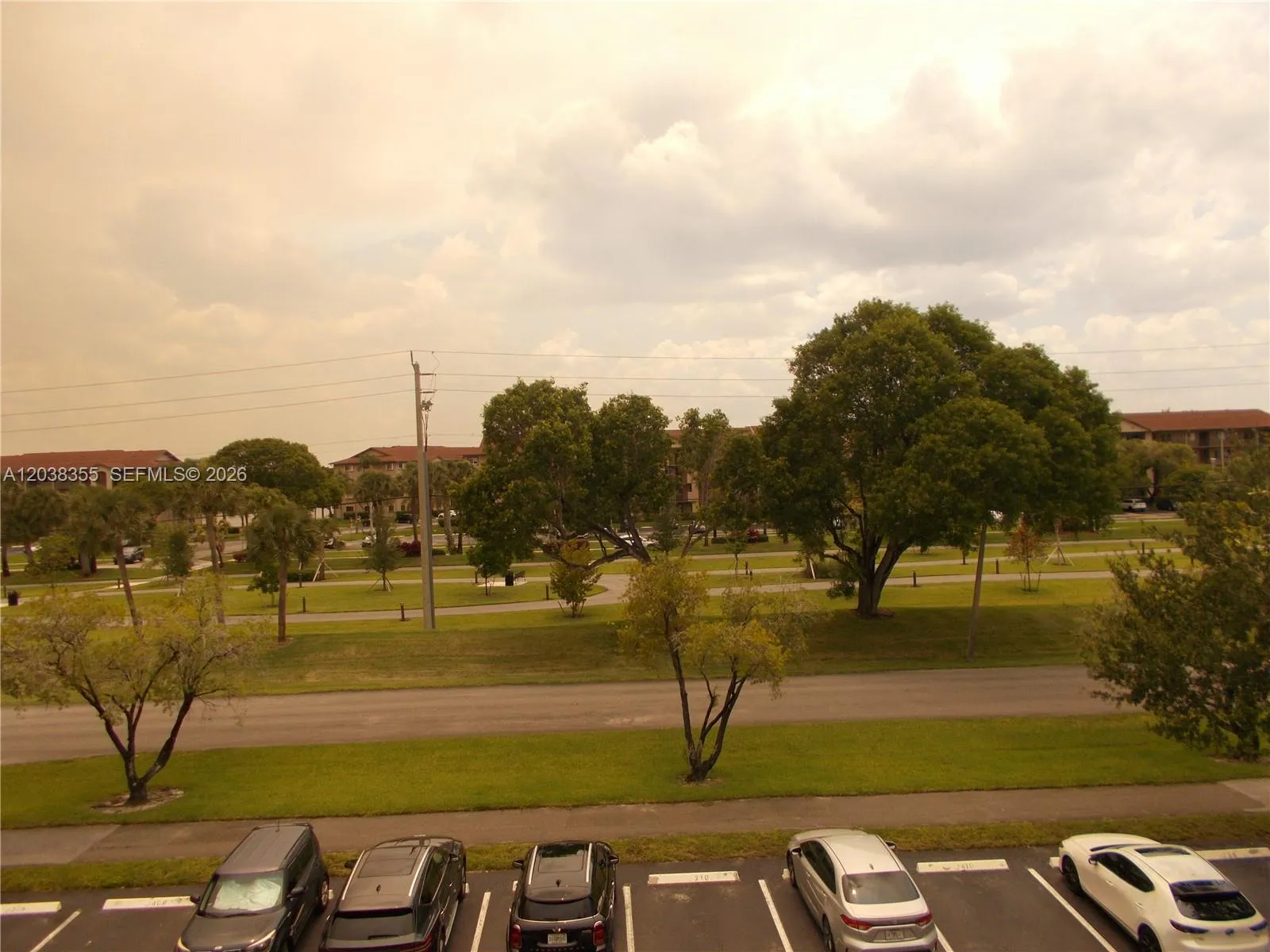 Photo 34