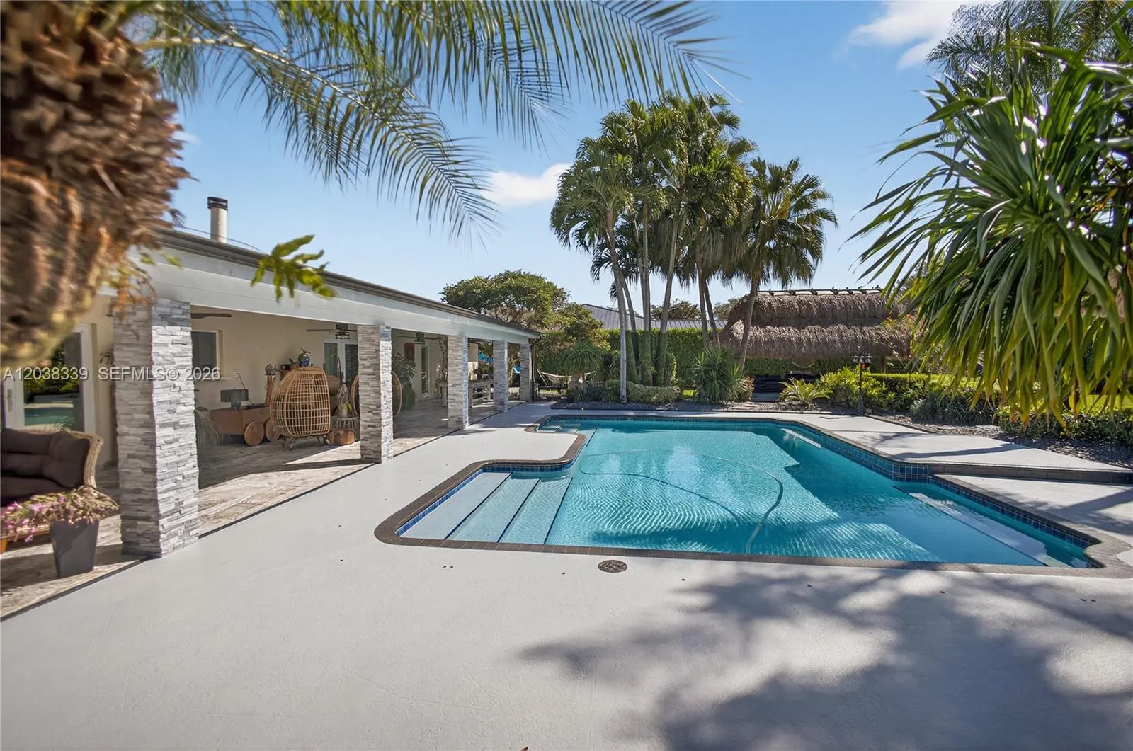 Property photo 32