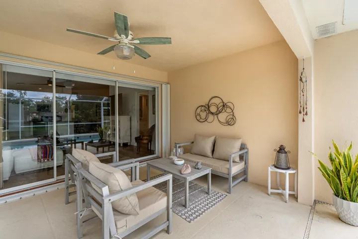 Covered & Screened Patio