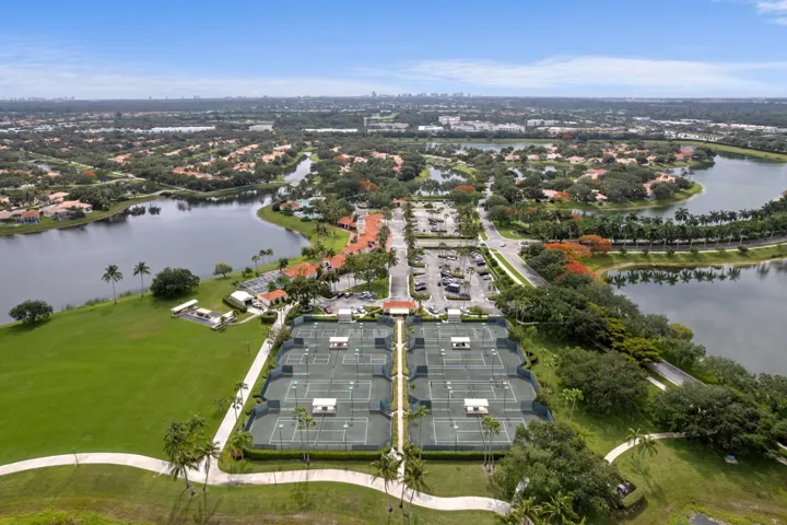 Tennis & Pickleball