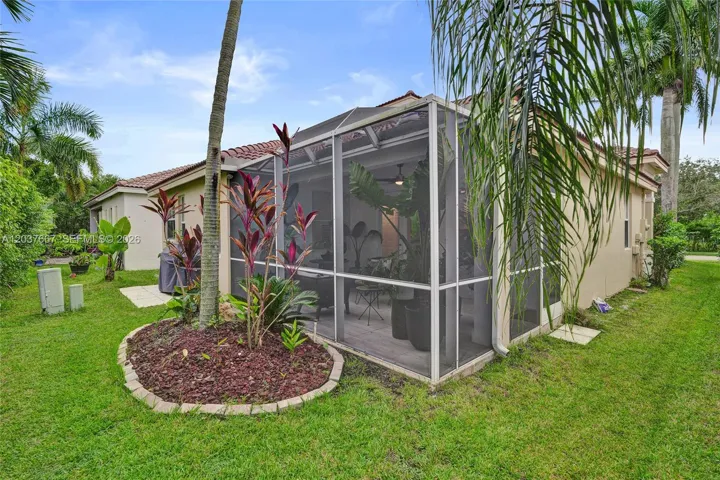 Photo 50
