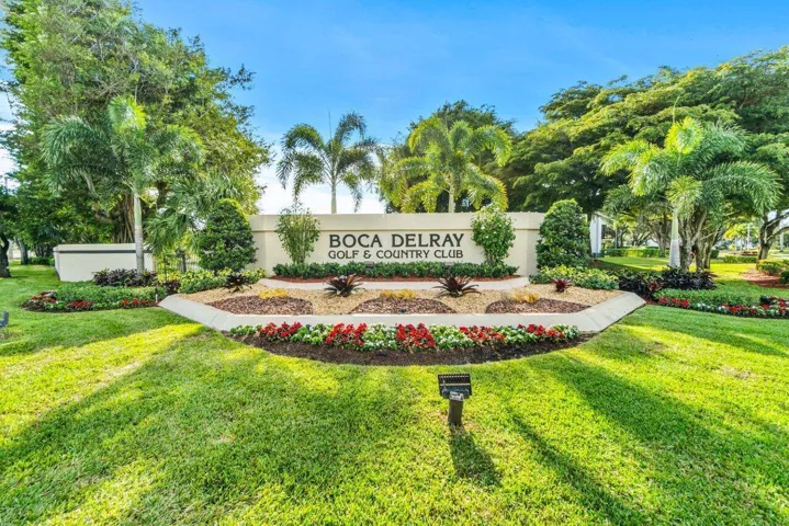 Country Club Entrance (2)