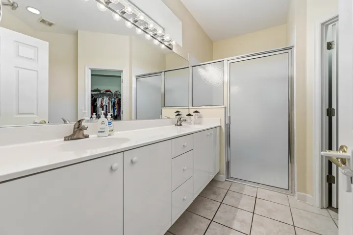 PRIMARY BATH SHOWER
