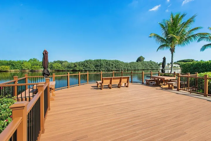 Community dock