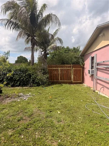 Side yard