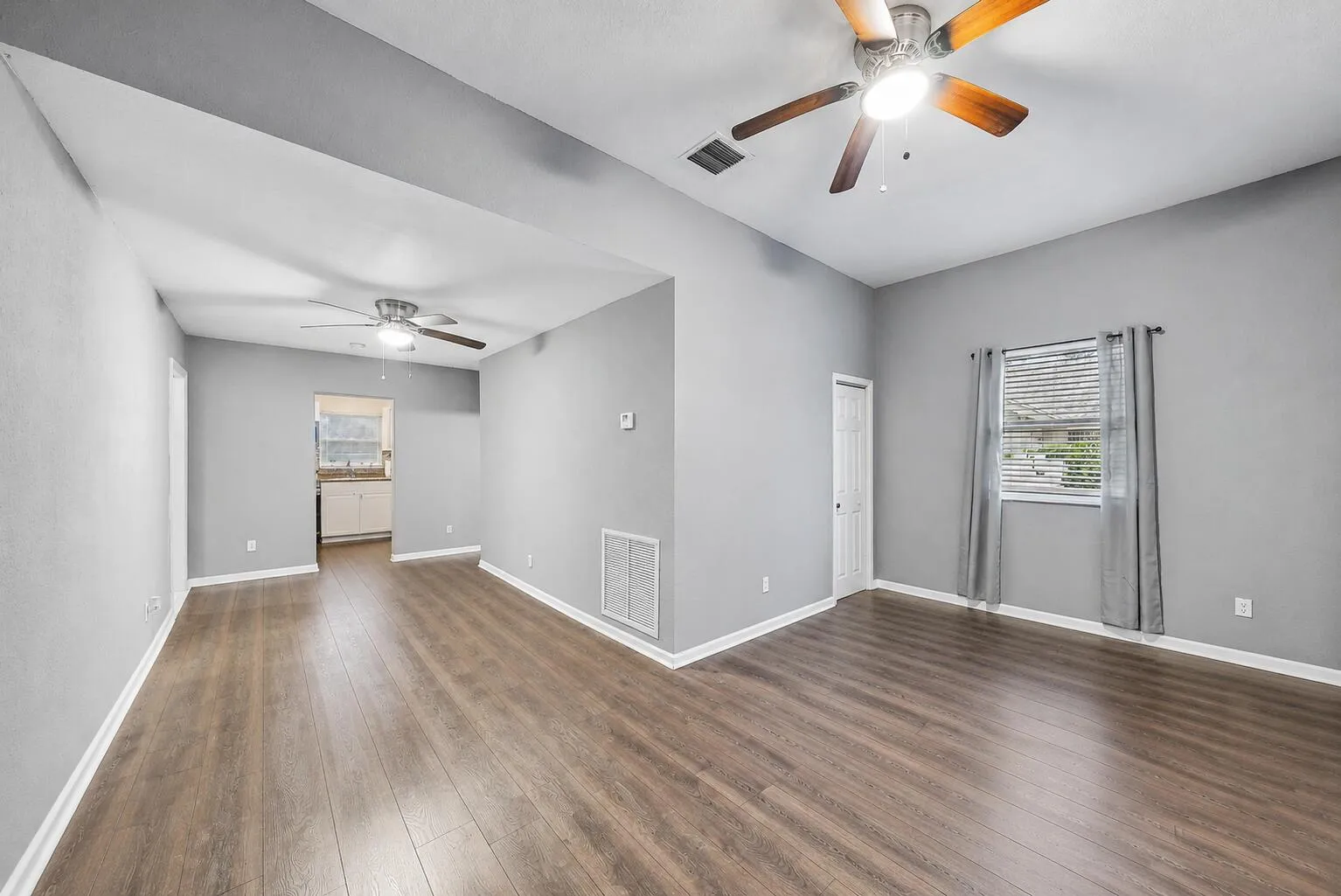 Living Space/Dining Space