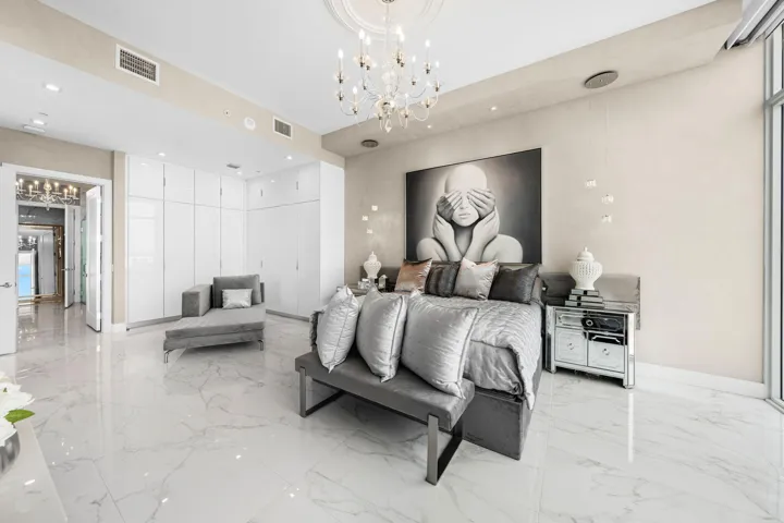 Primary Suite