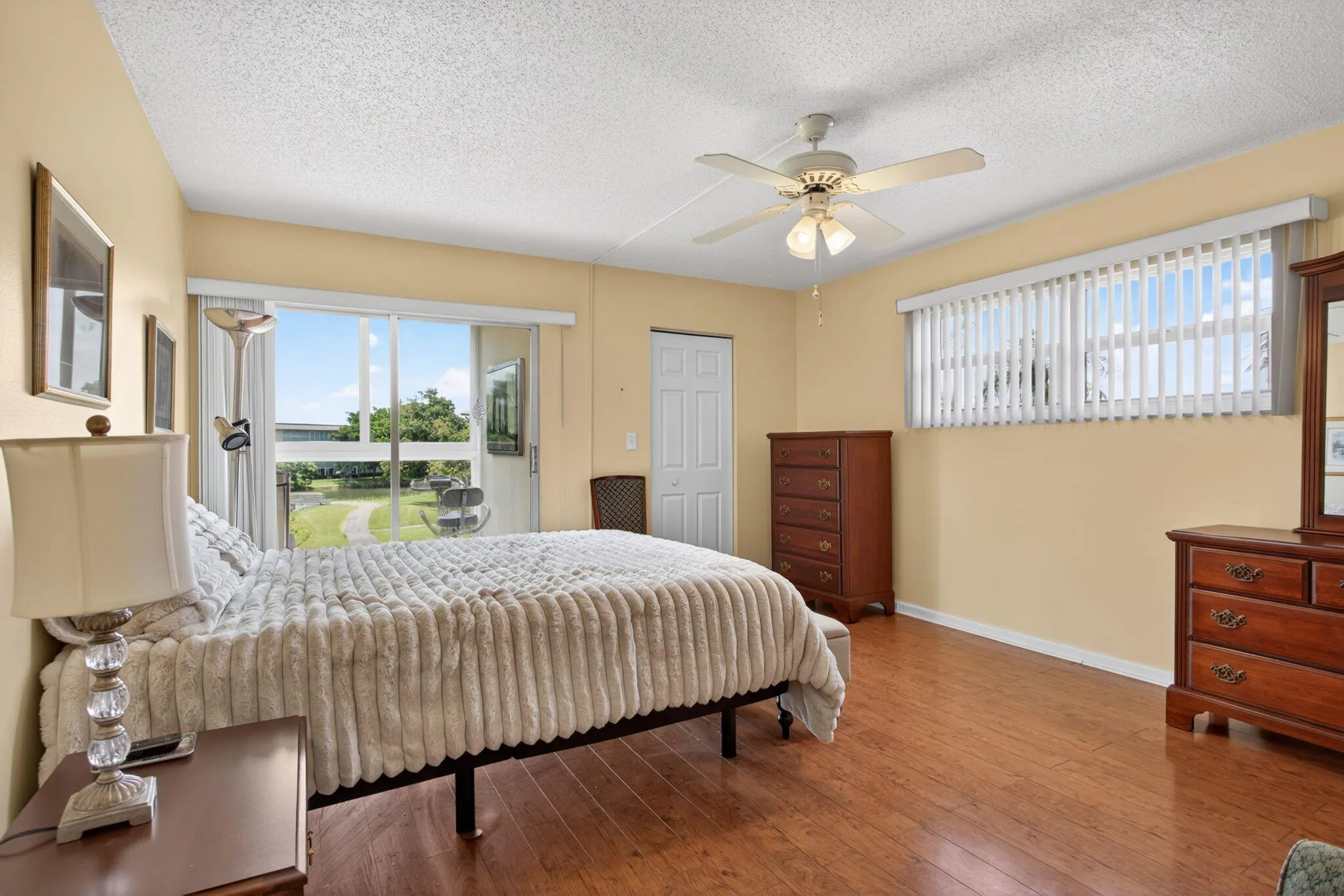 15-web-or-mls-3202 O3-4284