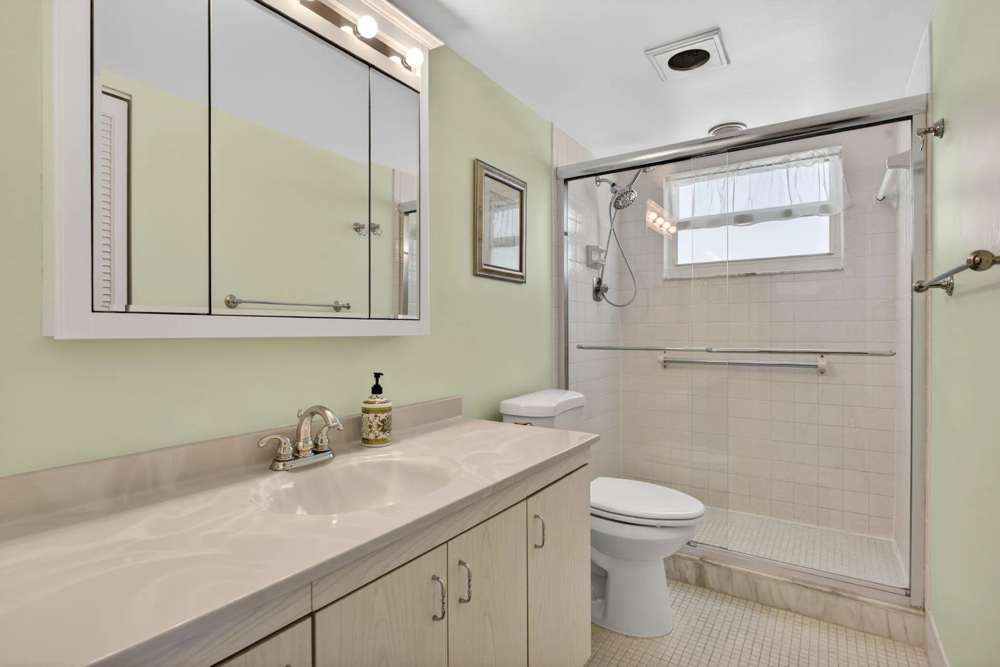 11-web-or-mls-3202 O3-4264